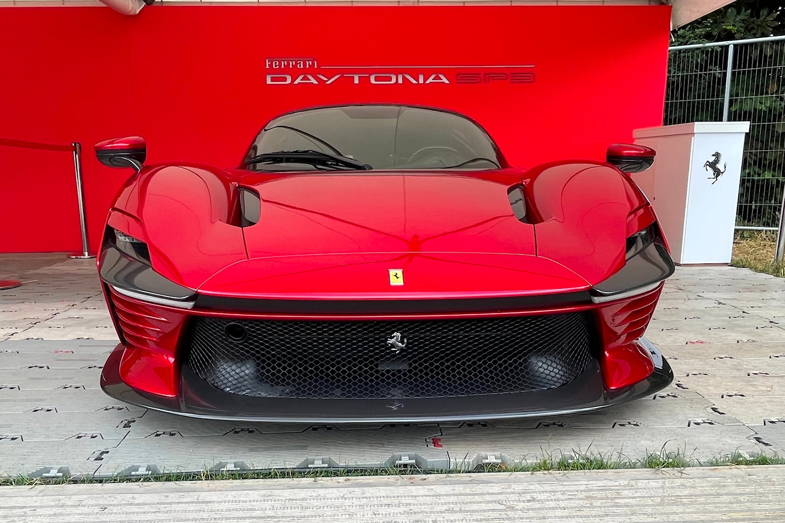 法拉利 Daytona SP3 为什么价值超过200万美元？