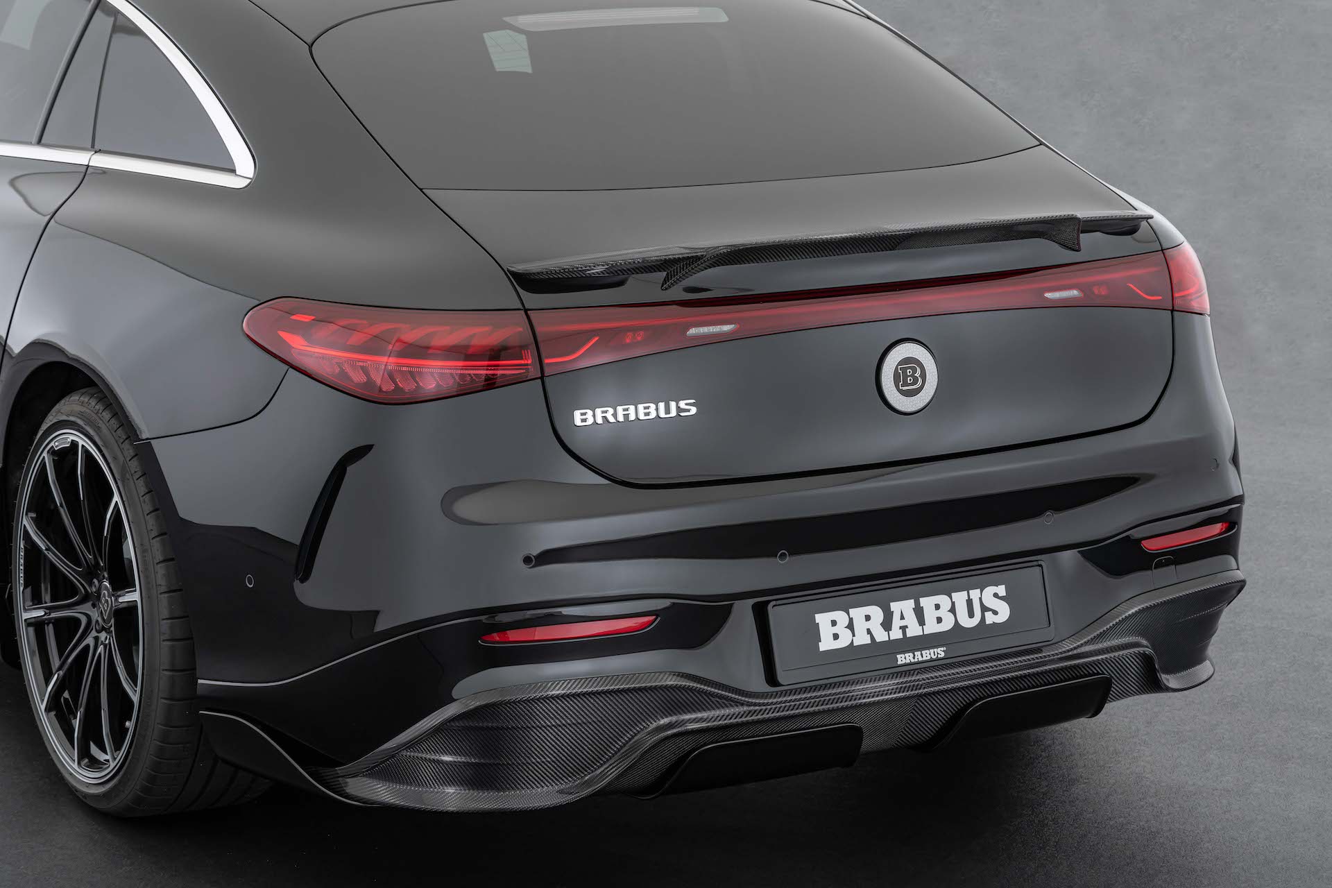Brabus版梅赛德斯 EQS 官图发布