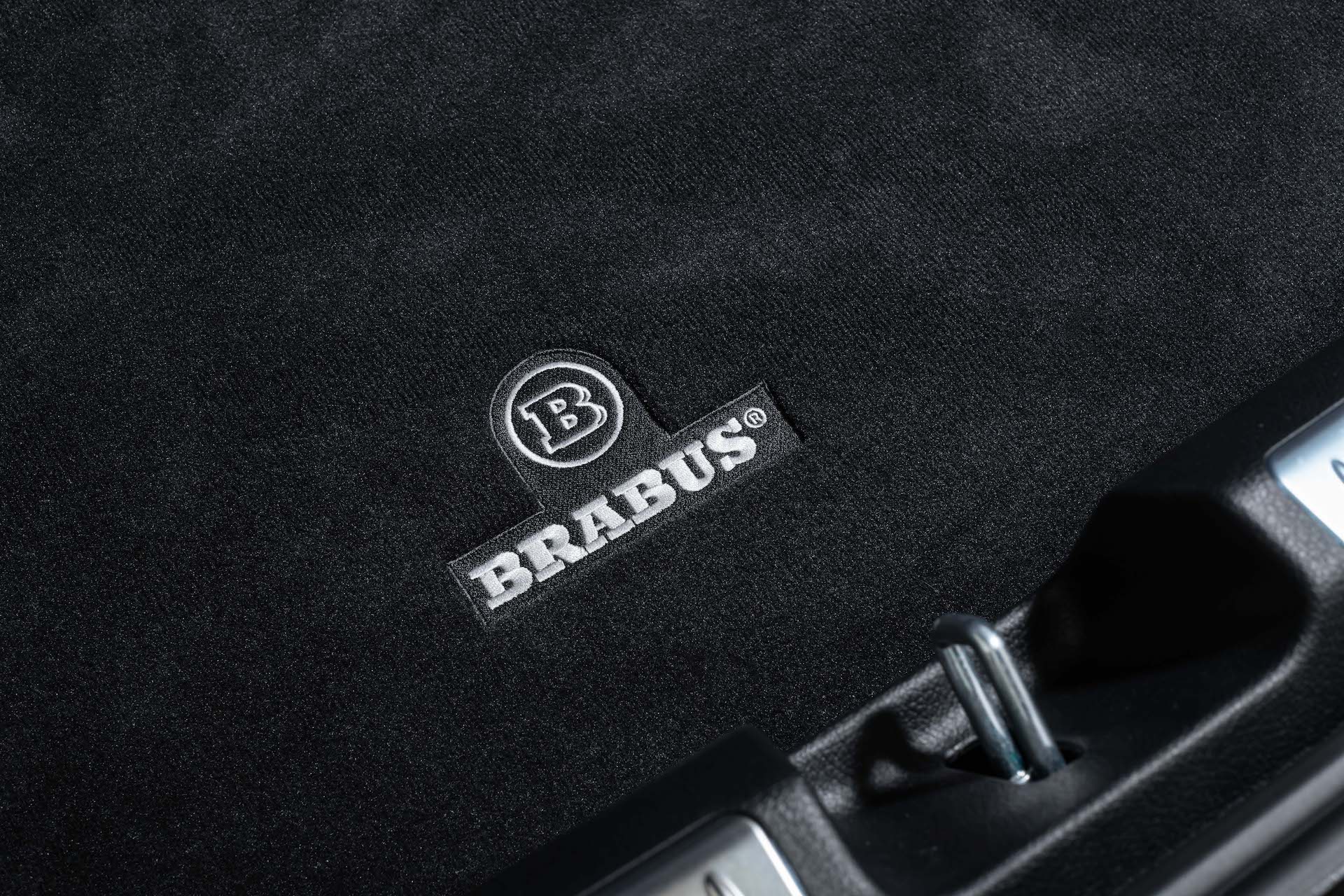 Brabus版梅赛德斯 EQS 官图发布