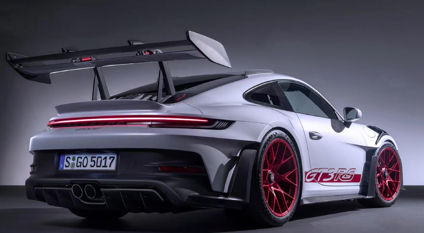 新一代保时捷911 GT3 RS官图曝光