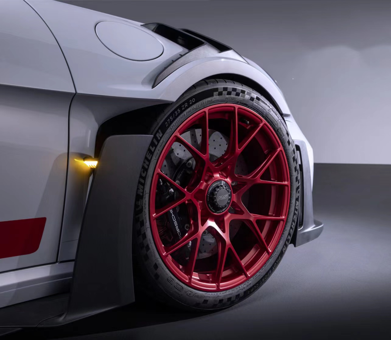 新一代保时捷911 GT3 RS官图曝光