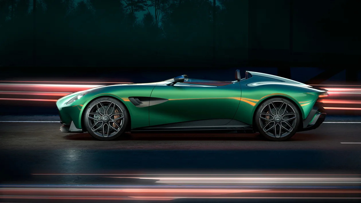 阿斯顿·马丁 DBR22 揭晓——法拉利 Monza SP2 的敞篷 V12 竞争对手