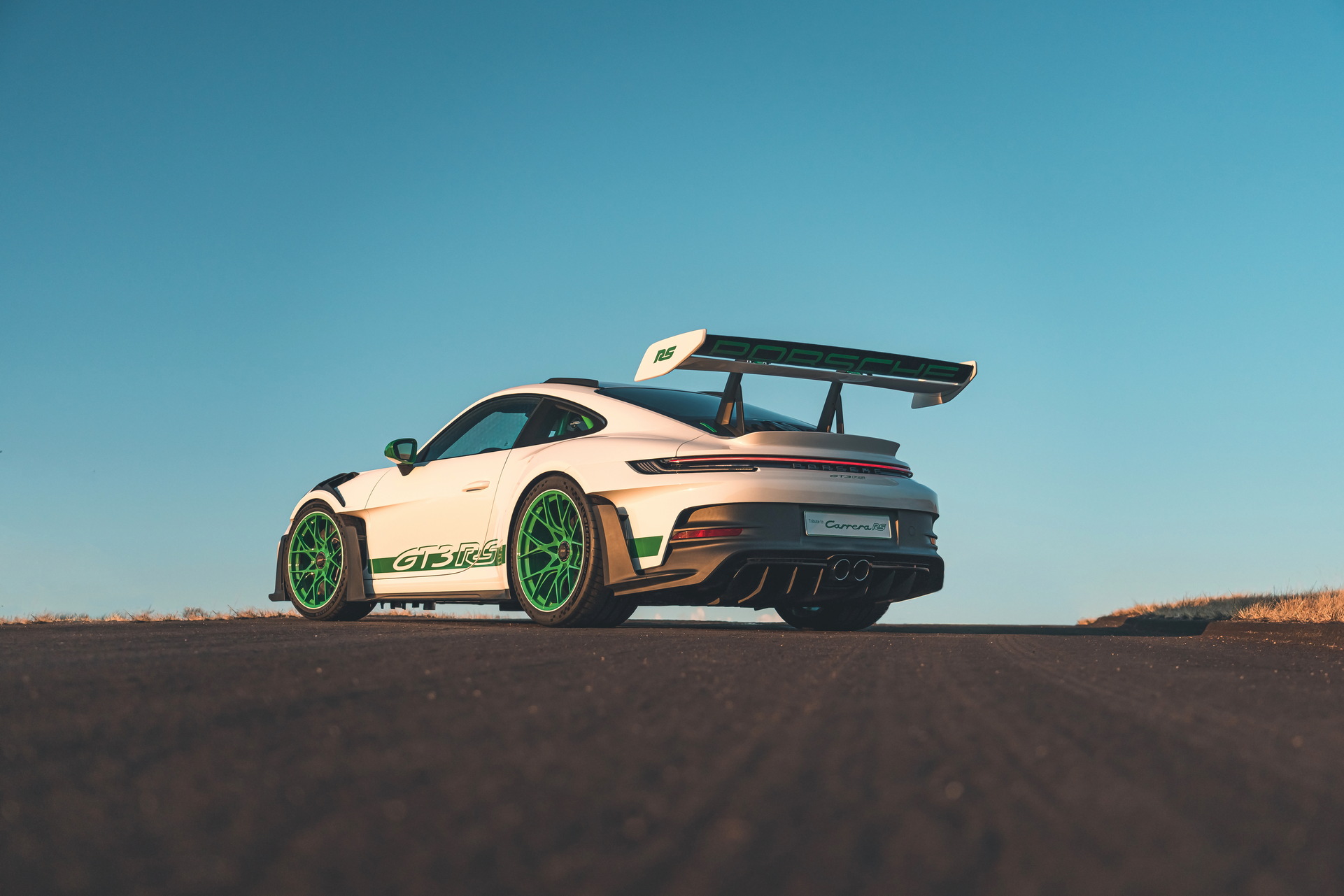 保时捷通过特别版 911 GT3 RS 向Carrera RS 2.7致敬