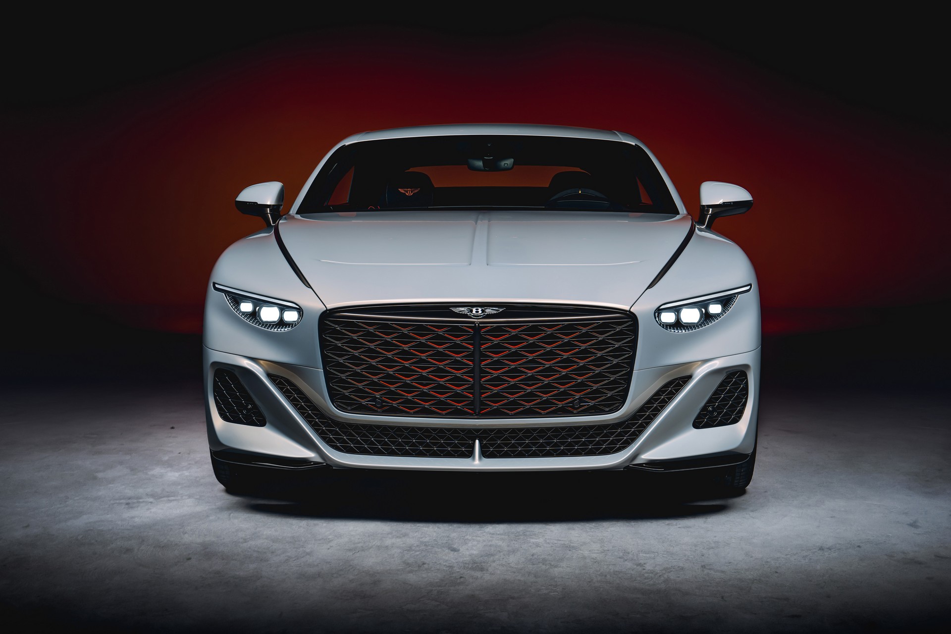2022圆石滩车展：宾利Mulliner Batur