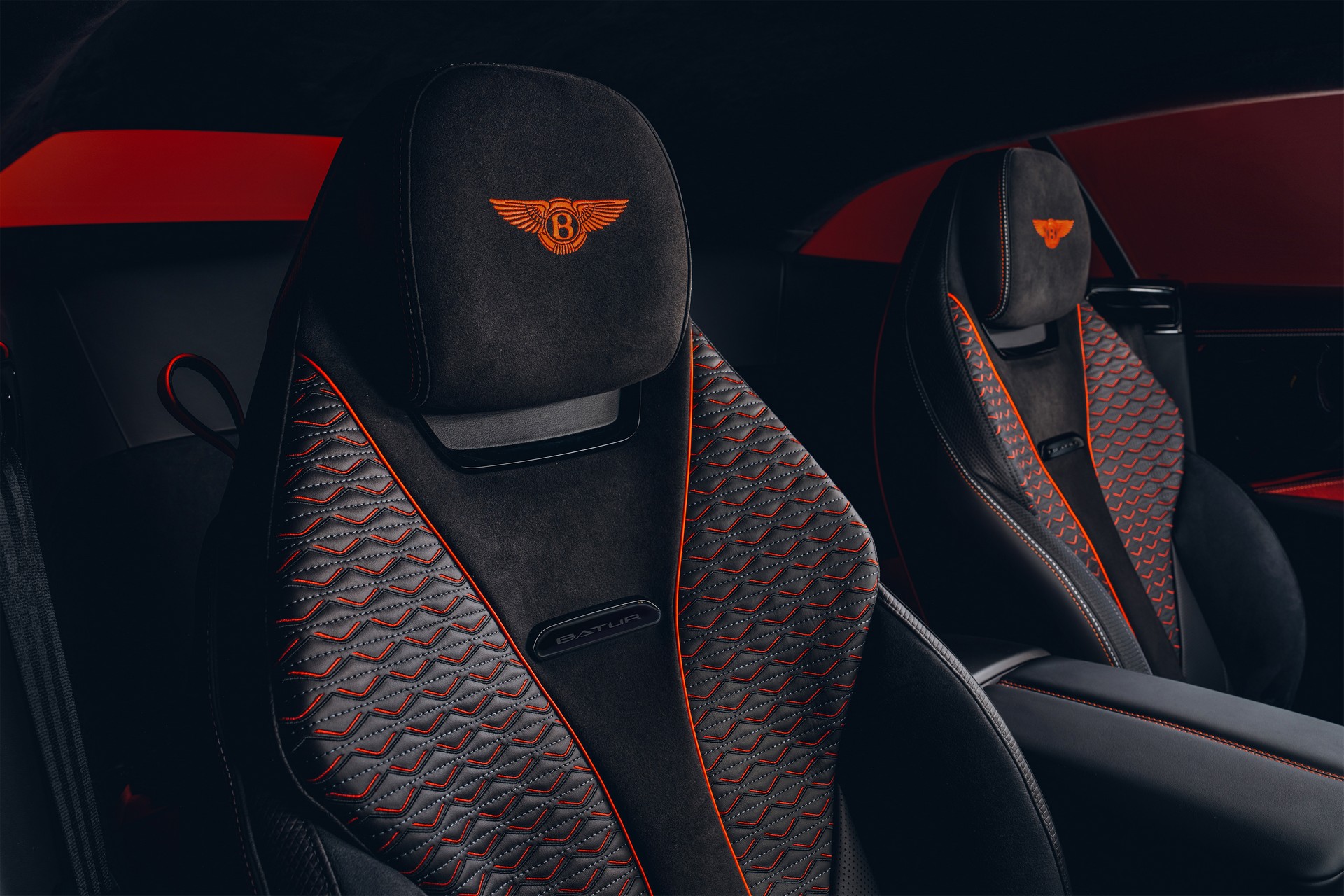 2022圆石滩车展：宾利Mulliner Batur