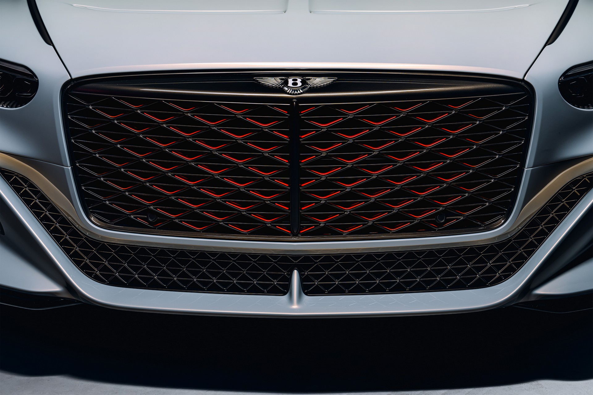 2022圆石滩车展：宾利Mulliner Batur