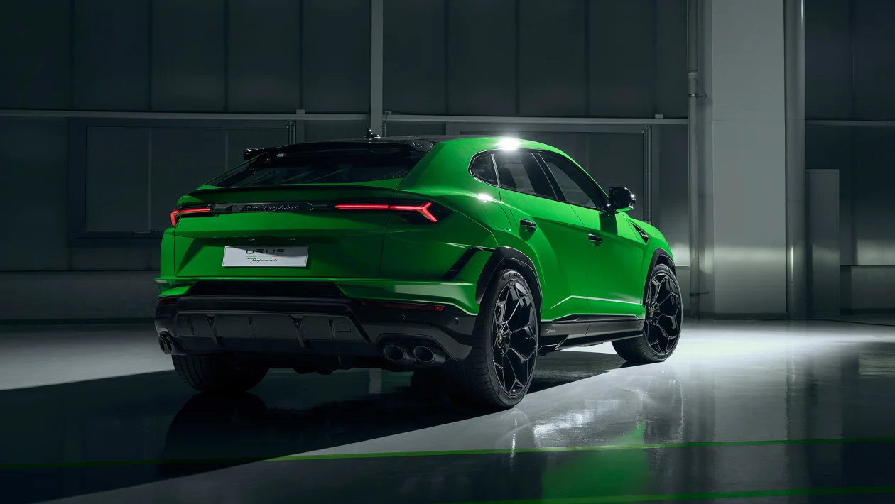 2023款兰博基尼 URUS PERFORMANTE：为更多动力和性能做好准备