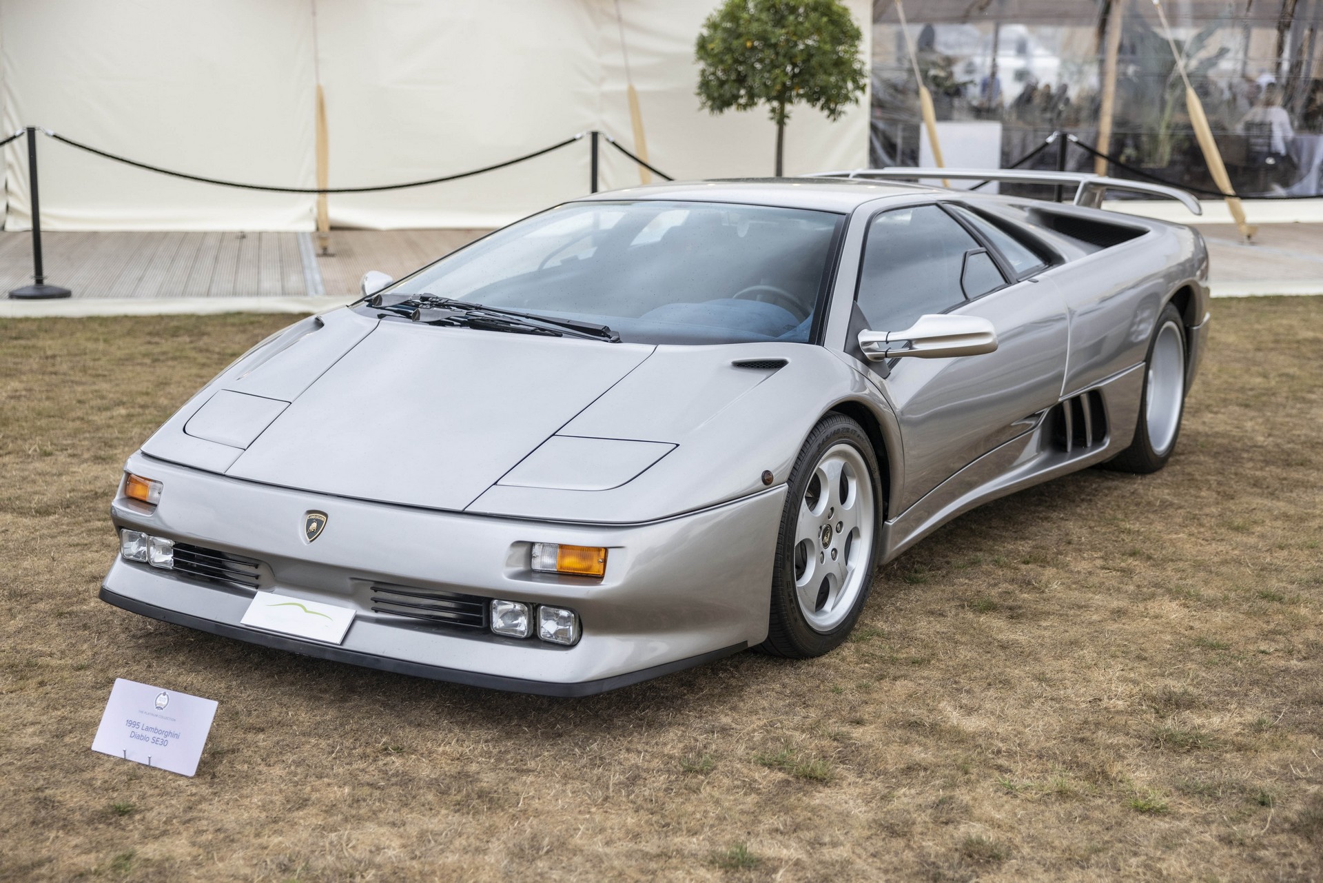 兰博基尼在汉普顿宫举办 Salon Prive 和 Concours d'Elegance