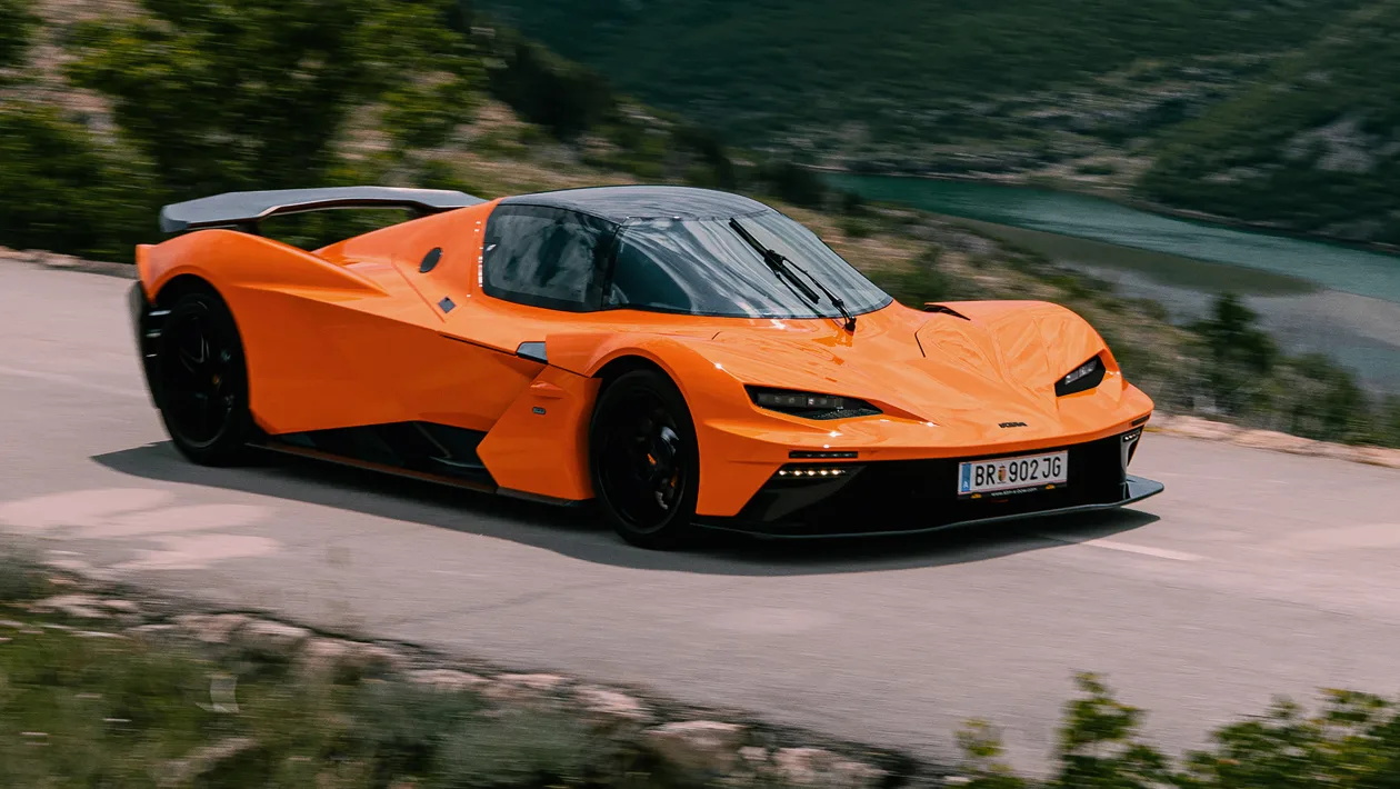 KTM X-Bow GT-XR 500马力的公路合法GT2赛车官图正式发布 