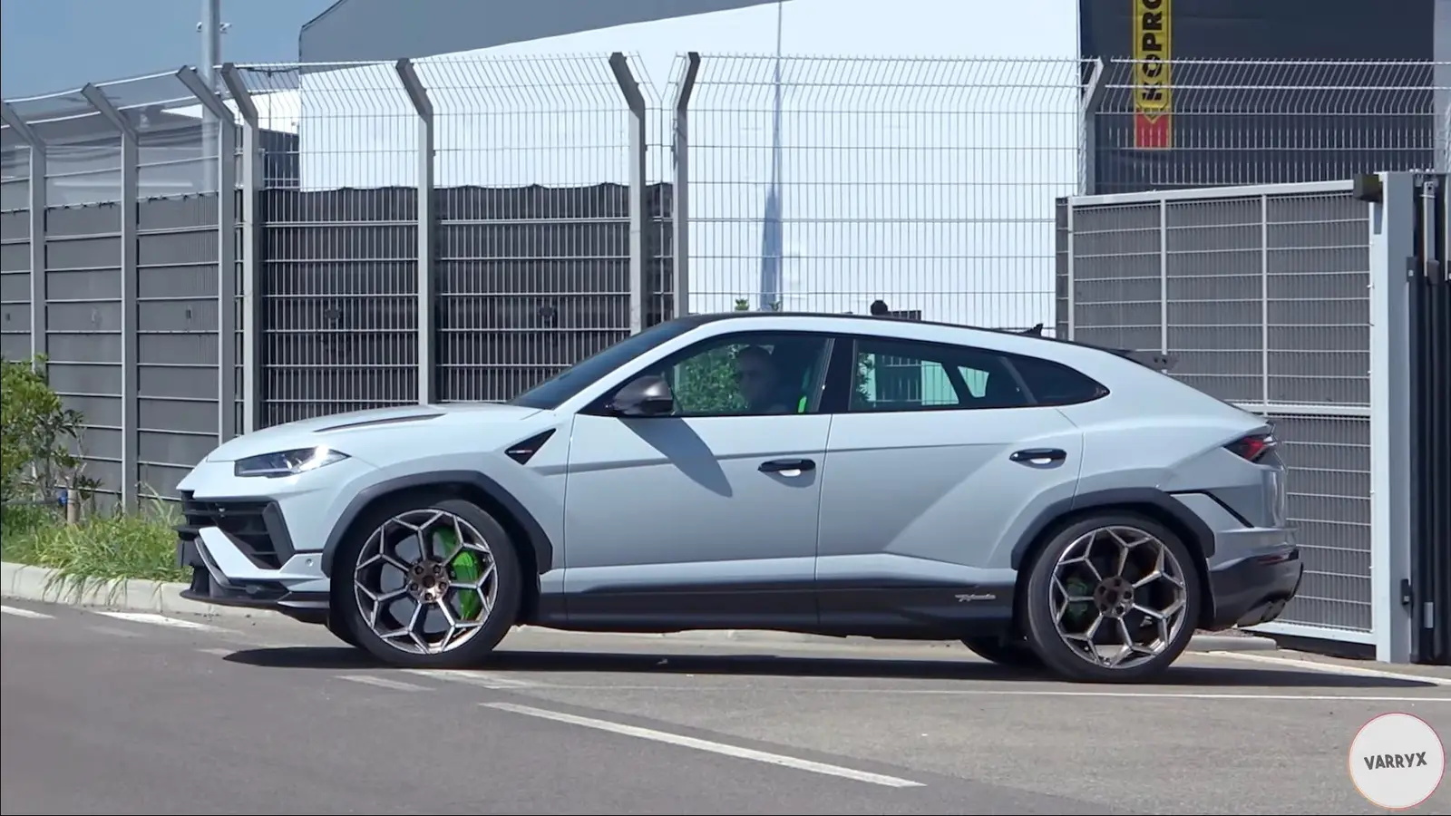 兰博基尼正在继续测试 Urus Performante