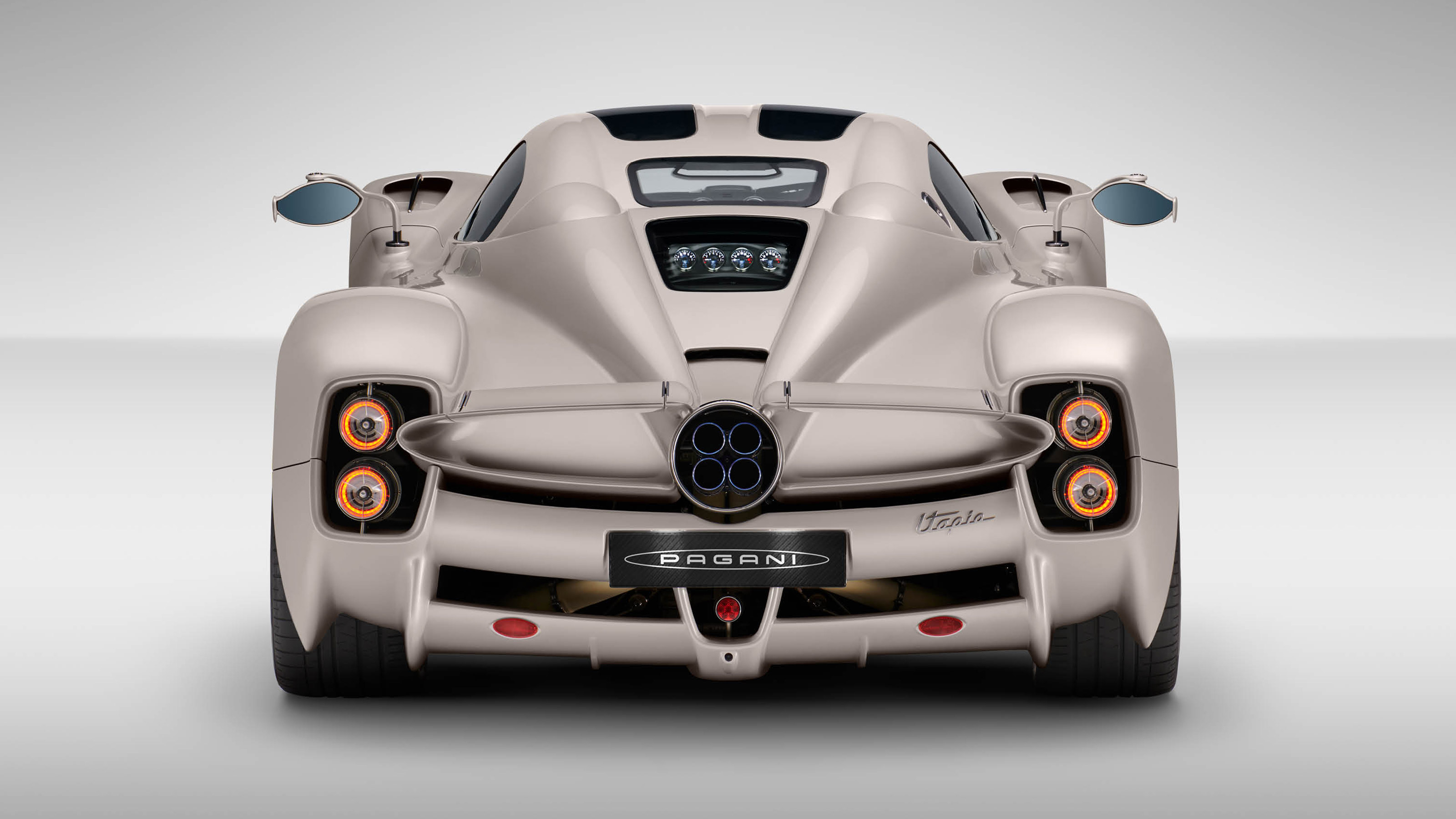 全新帕加尼Utopia正式发布 搭载 852bhp 双涡轮增压 V12发动机