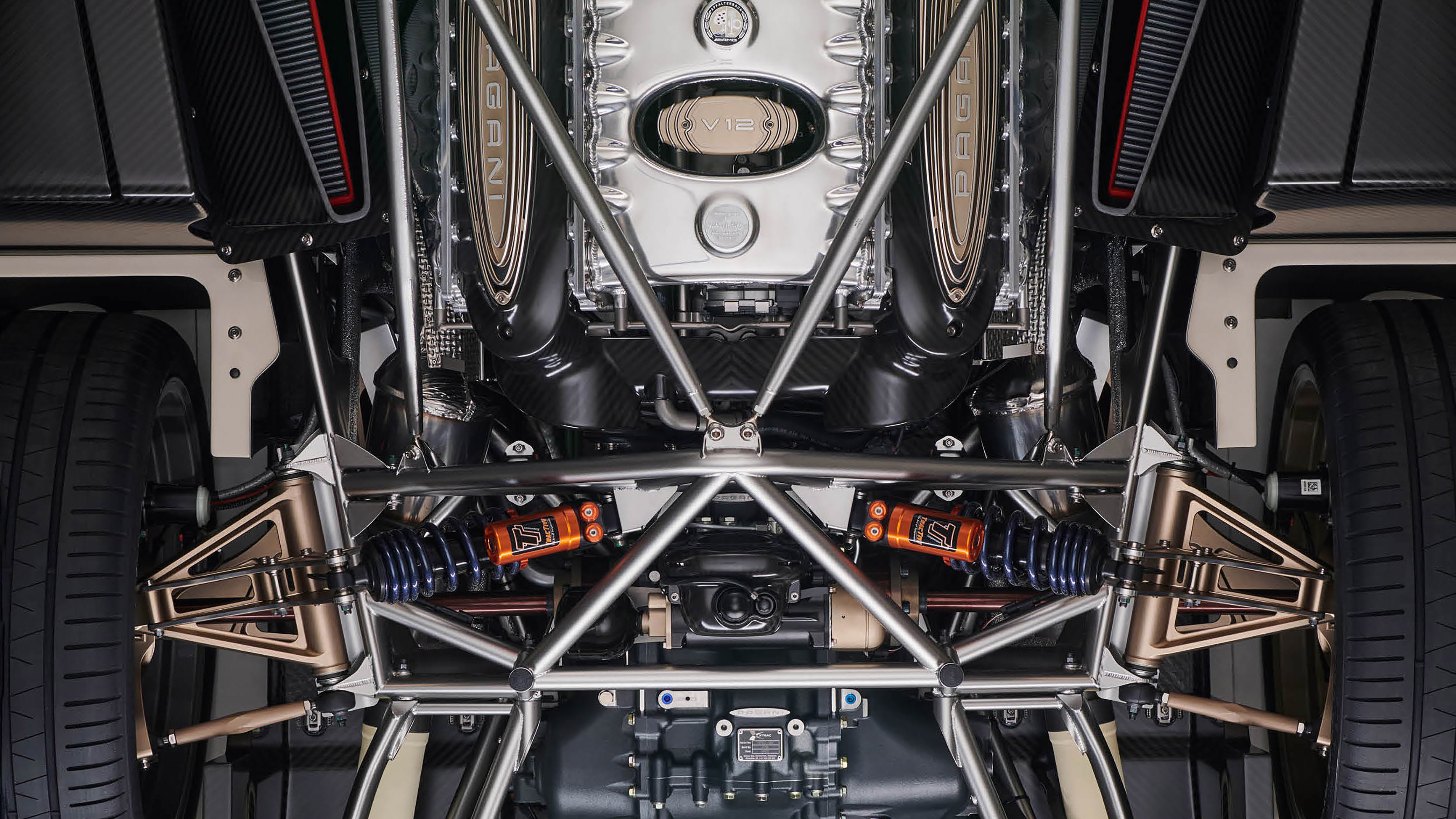 全新帕加尼Utopia正式发布 搭载 852bhp 双涡轮增压 V12发动机