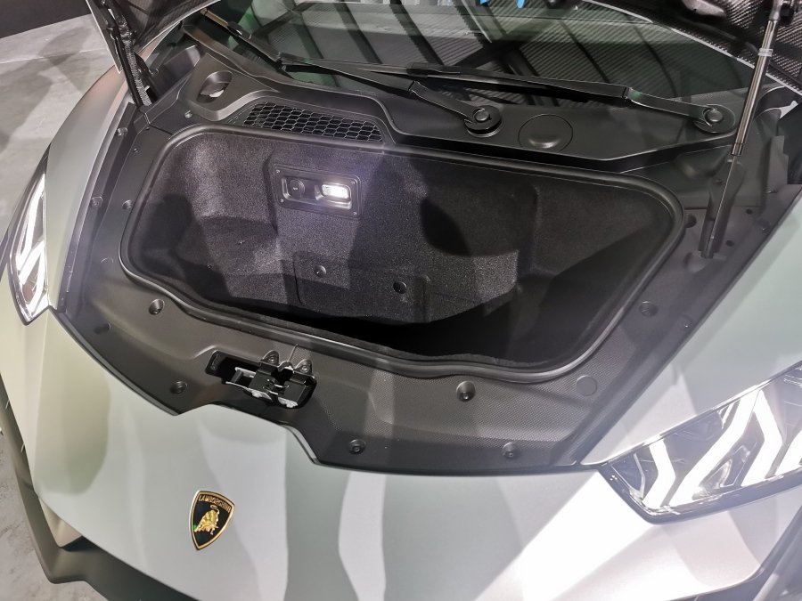 Huracan Tecnica：兰博基尼对 V10 的最后一次欢呼？