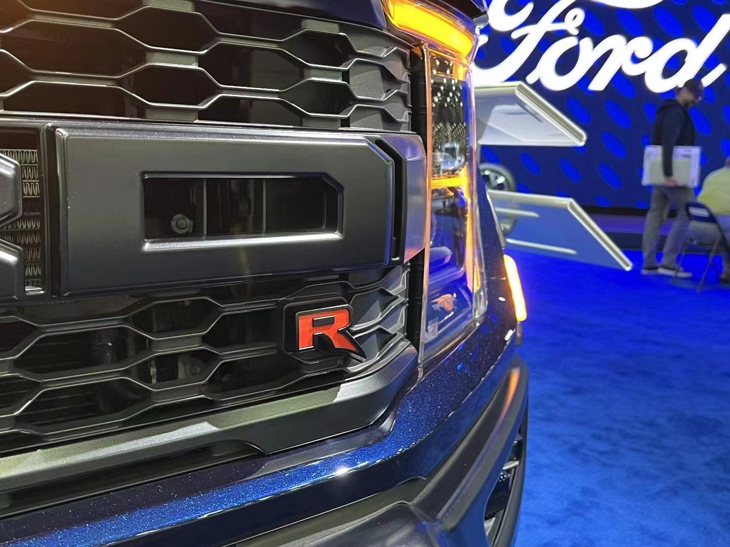 2022北美车展：福特F-150猛禽R发布