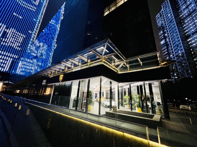 兰博基尼温州全新展厅盛大开业 Urus Performante首次亮相浙江