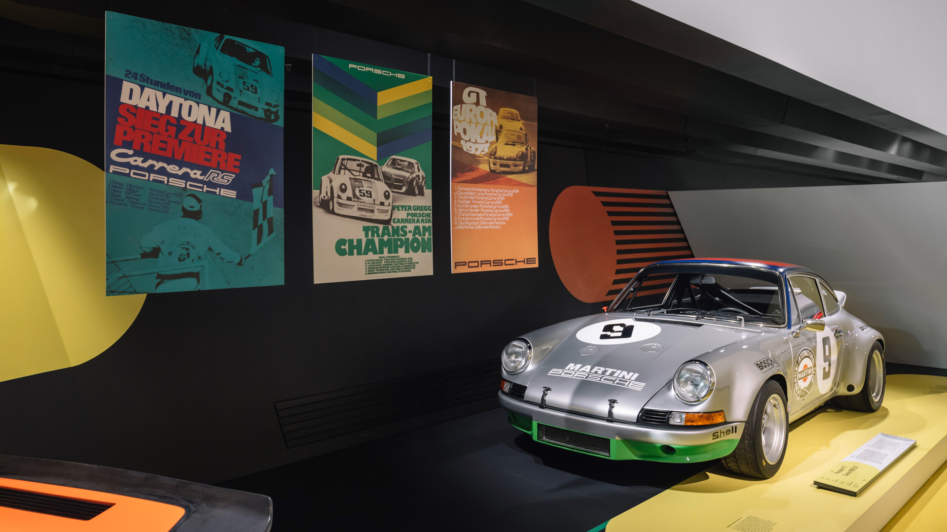保时捷博物馆庆祝 911 Carrera RS 2.7 50 周年