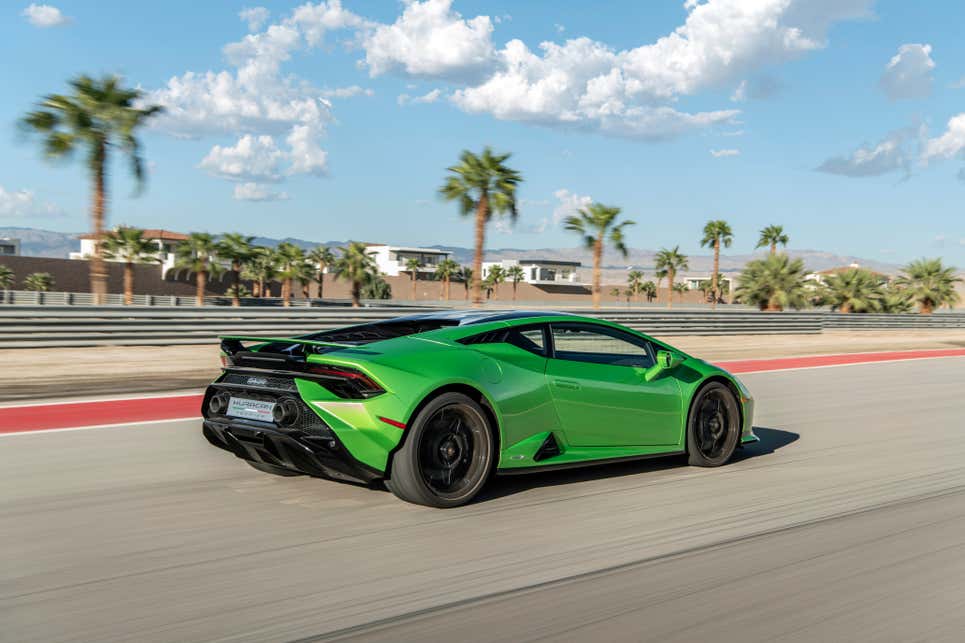 2023款兰博基尼Huracan Tecnica 一款硬核但友好的超级跑车
