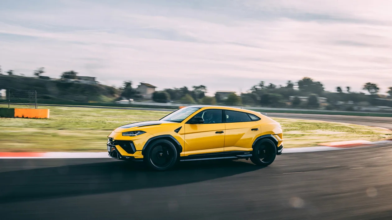 兰博基尼 Urus Performante 2022 评测：一款合适的硬核 SUV？