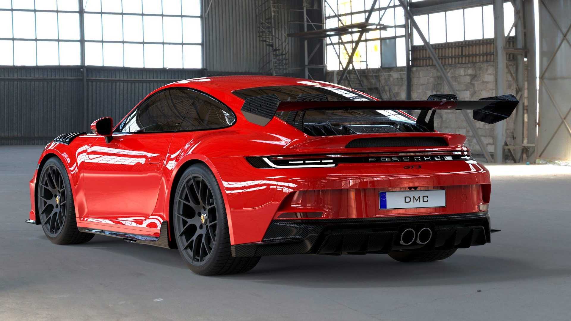 DMC为保时捷 911 GT3 Velocita 提供碳纤维套件