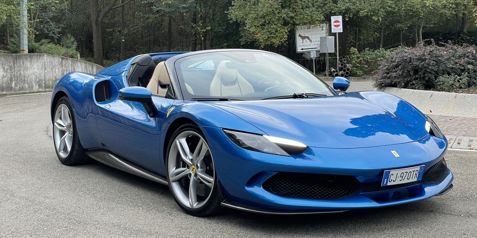 2023款法拉利 296 GTS 评测：敞篷超级跑车