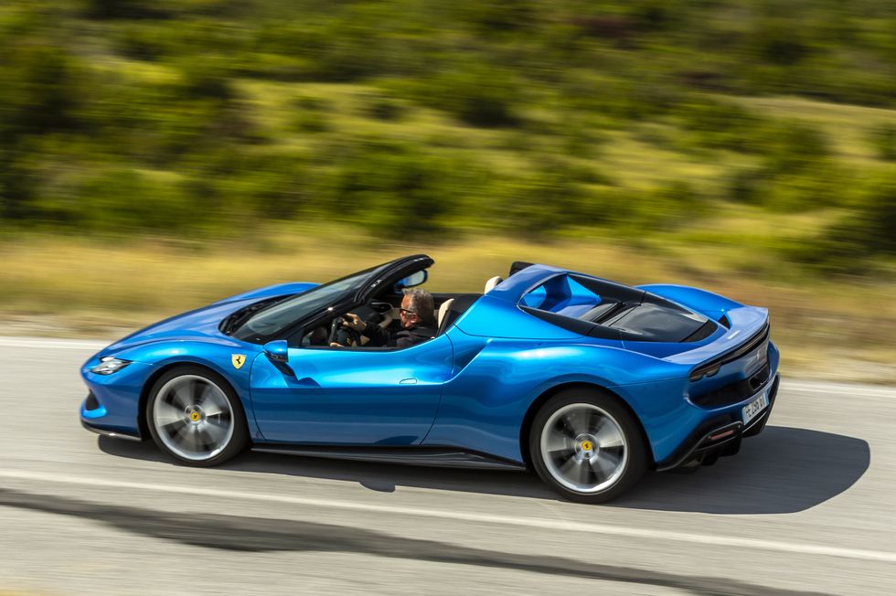 2023款法拉利 296 GTS 评测：敞篷超级跑车