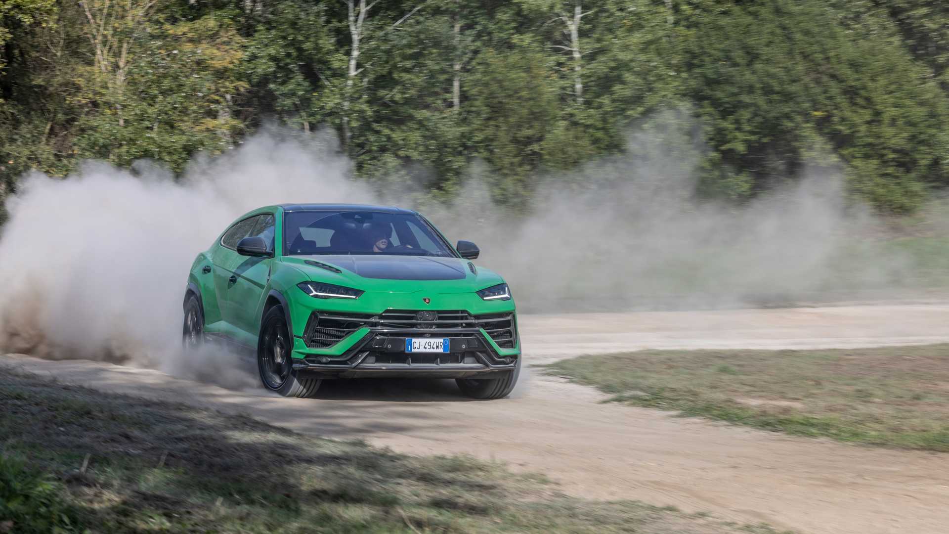 2023款兰博基尼 Urus Performante 第一次驾驶回顾：拉力赛和比赛