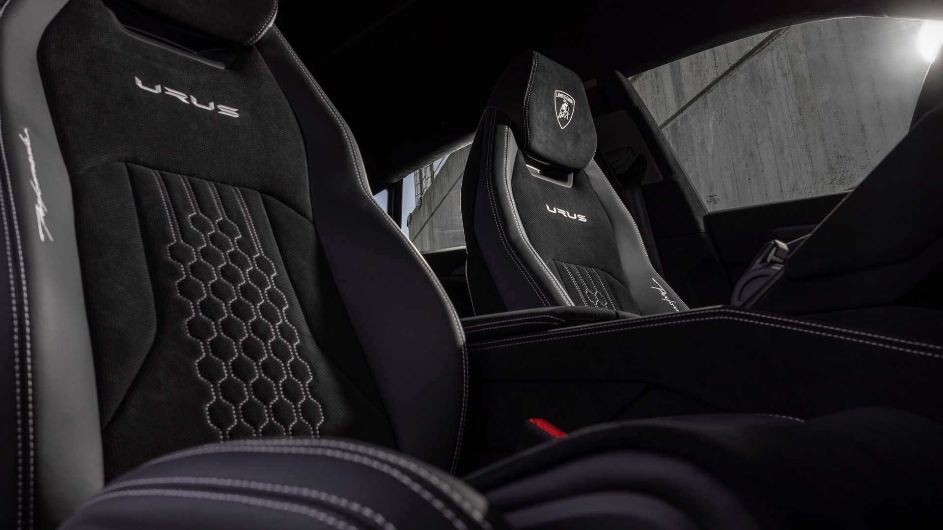 2023款兰博基尼 Urus Performante 第一次驾驶回顾：拉力赛和比赛
