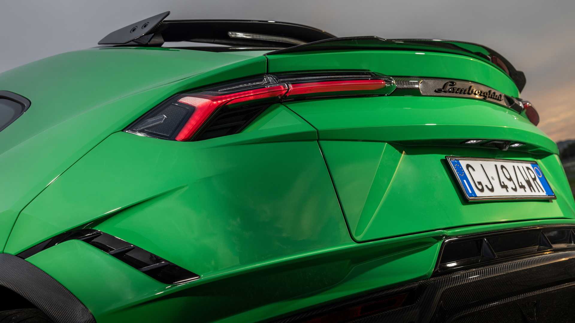 2023款兰博基尼 Urus Performante 第一次驾驶回顾：拉力赛和比赛
