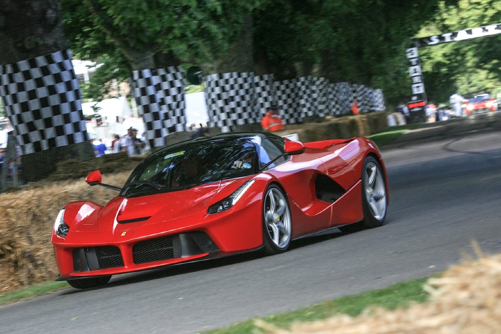 法拉利将于2024年推出 LaFerrari 替代品