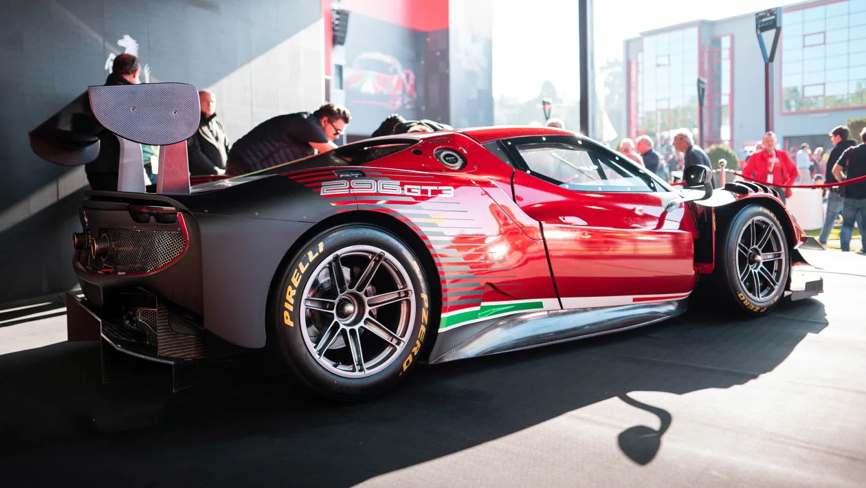 法拉利296 GT3 公开亮相