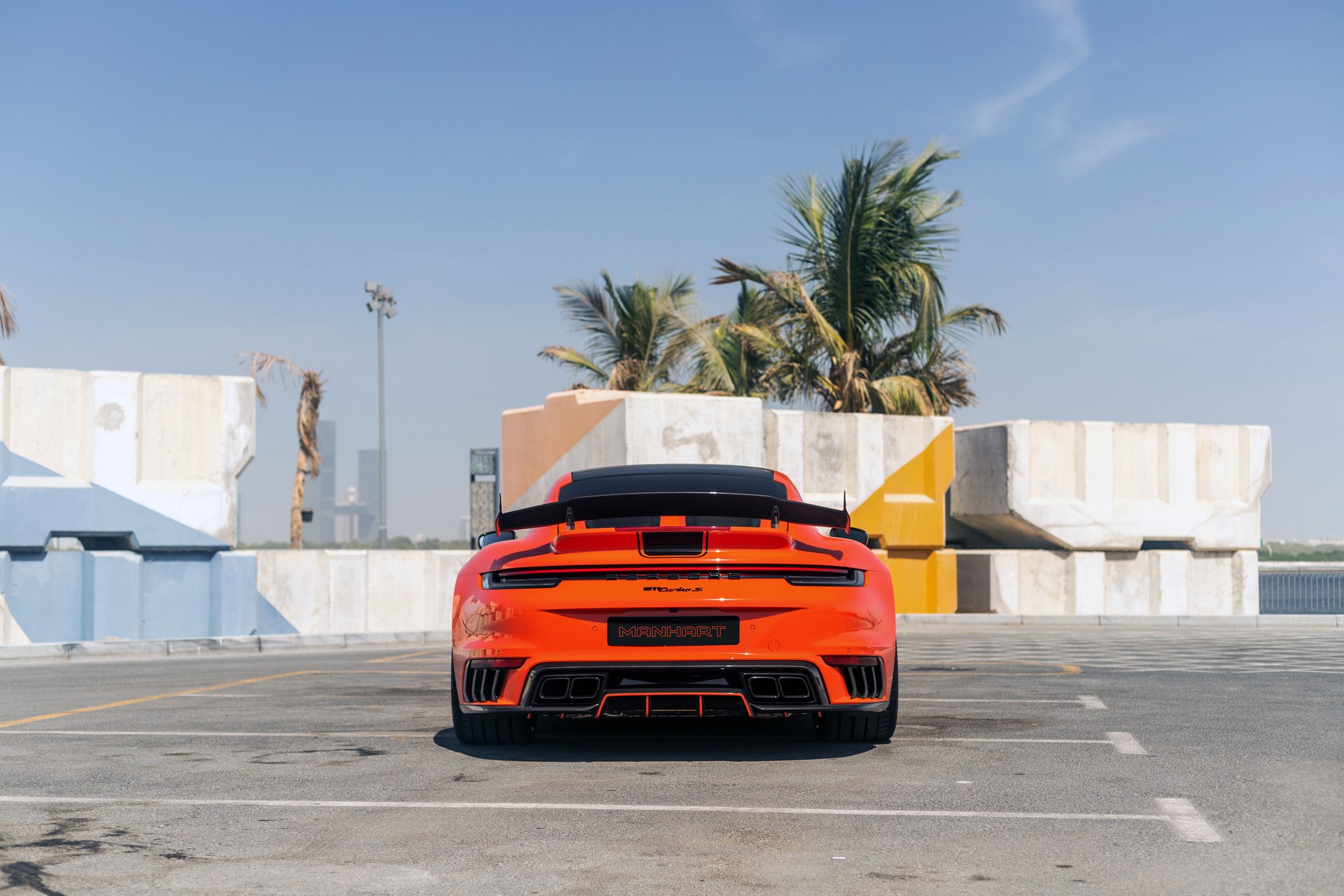 Manhart版保时捷 911 Turbo S亮相 拥有822马力