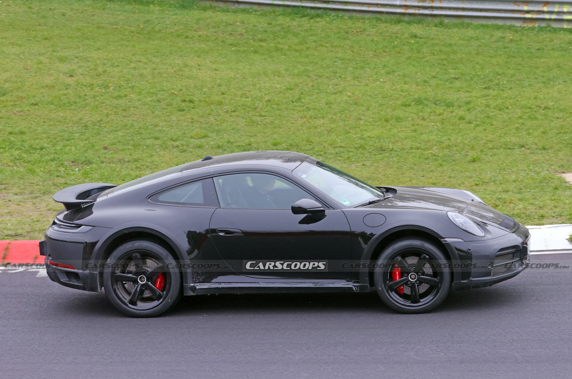保时捷911 Dakar最新谍照 最快或将于2022年内亮相