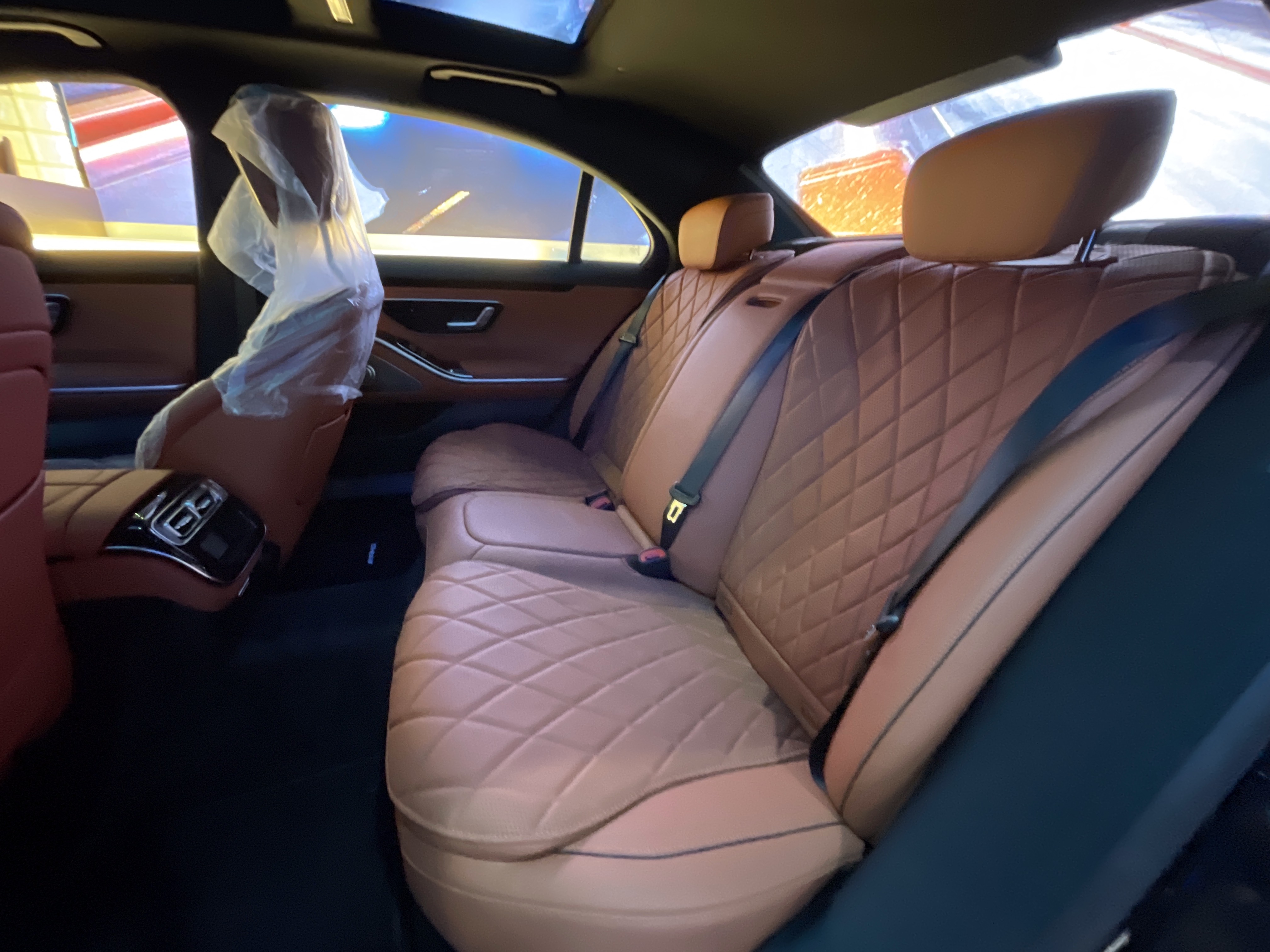 2022款奔驰 S580 4MATIC，无需解释的至臻豪华