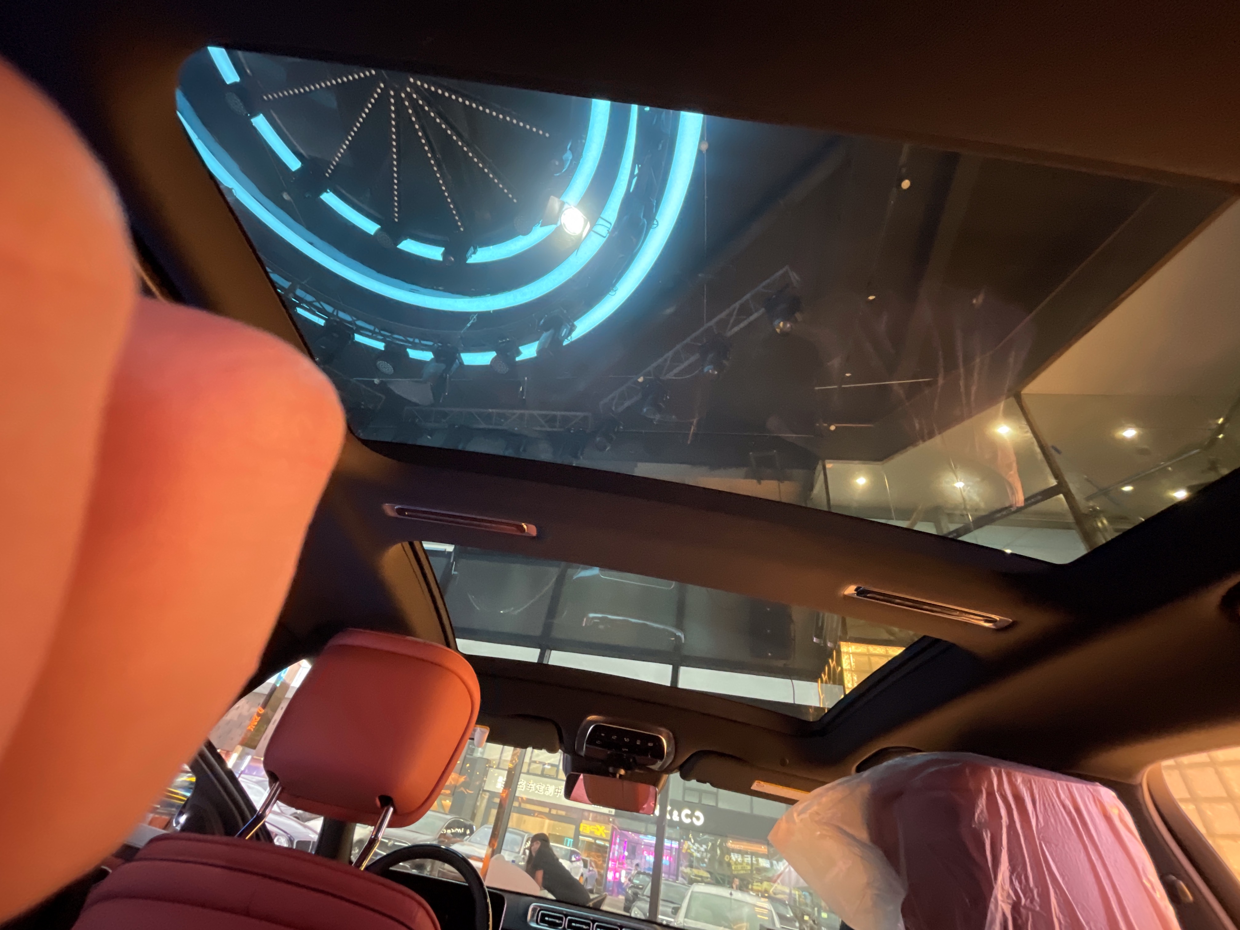2022款奔驰 S580 4MATIC，无需解释的至臻豪华