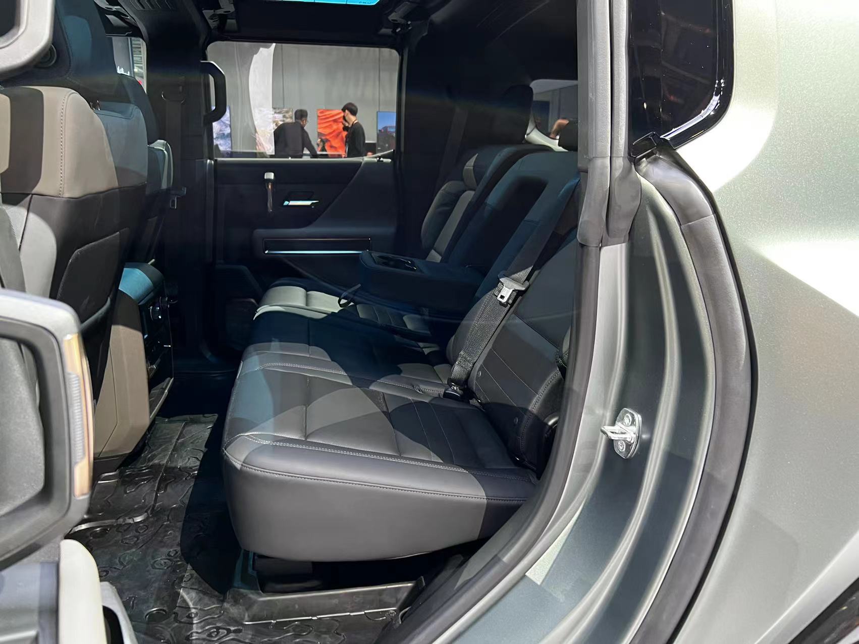 2022进博会：GMC HUMMER EV SUV首发