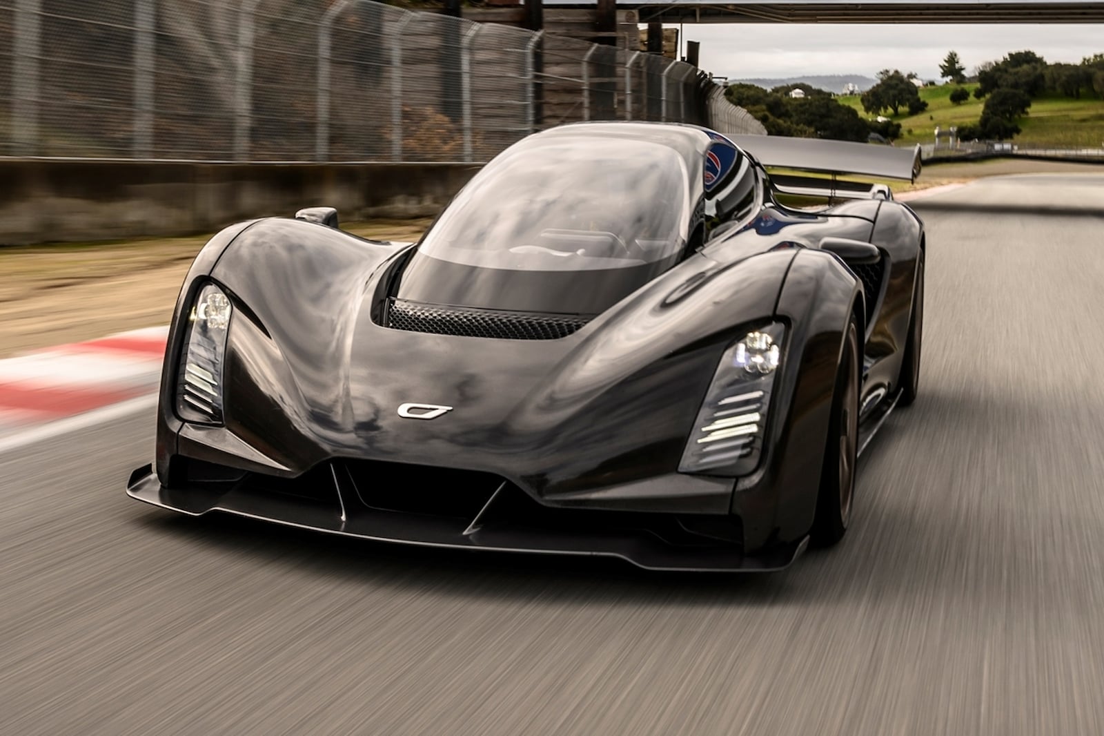 迈凯伦为 Czinger C21 Hypercar 提供动力系统组件