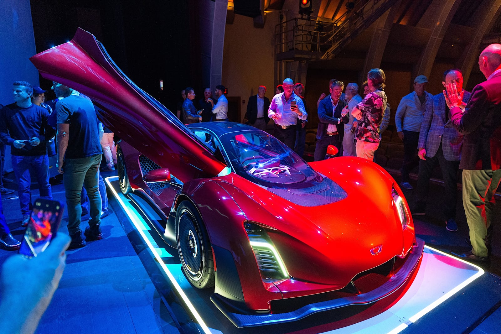 迈凯伦为 Czinger C21 Hypercar 提供动力系统组件