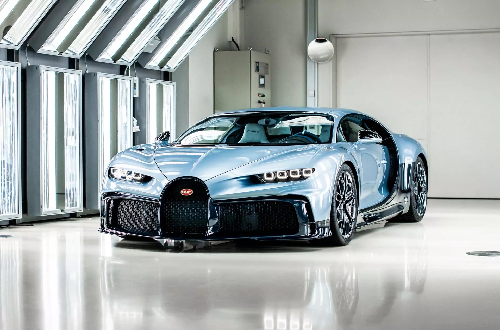 仅此一台 布加迪Chiron Profilee官图