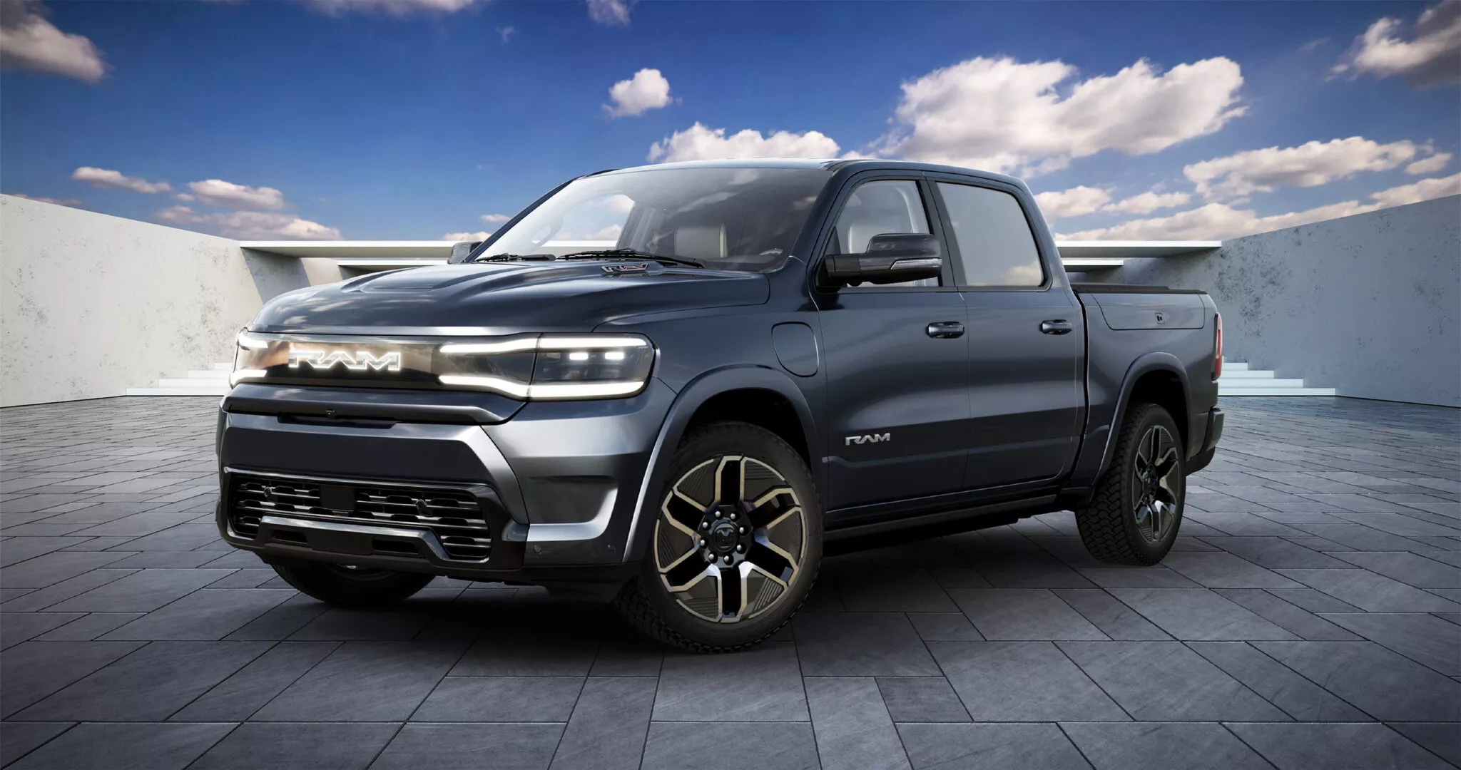 2024 Ram 1500 REV 电动卡车亮相
