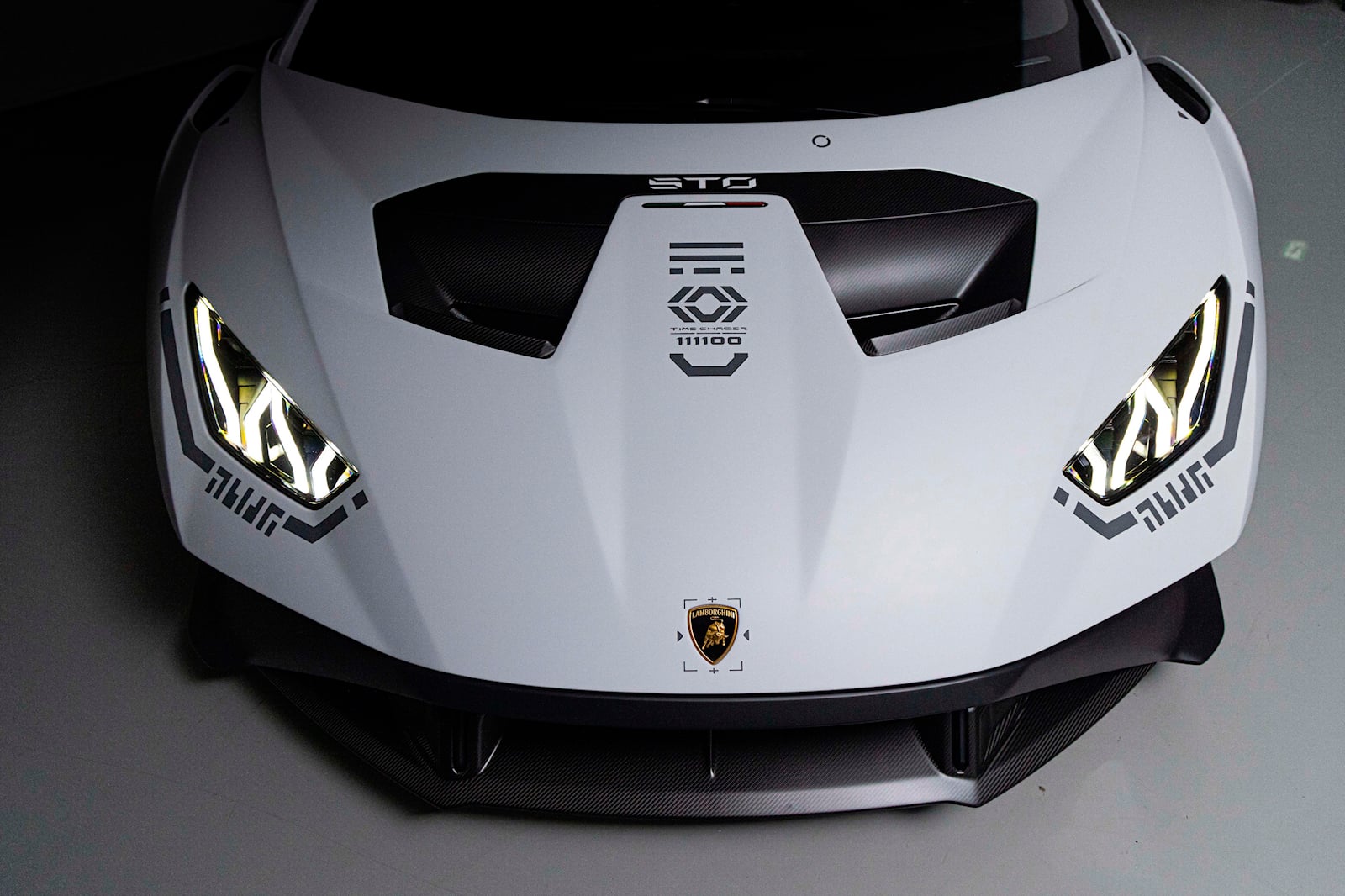 兰博基尼Huracan STO艺术车官图发布