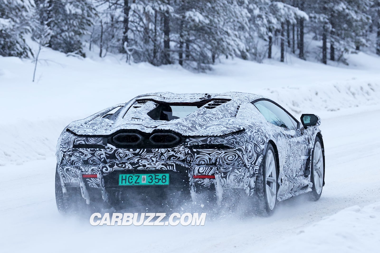 兰博基尼 Aventador Hybrid 继任者开始冬季测试
