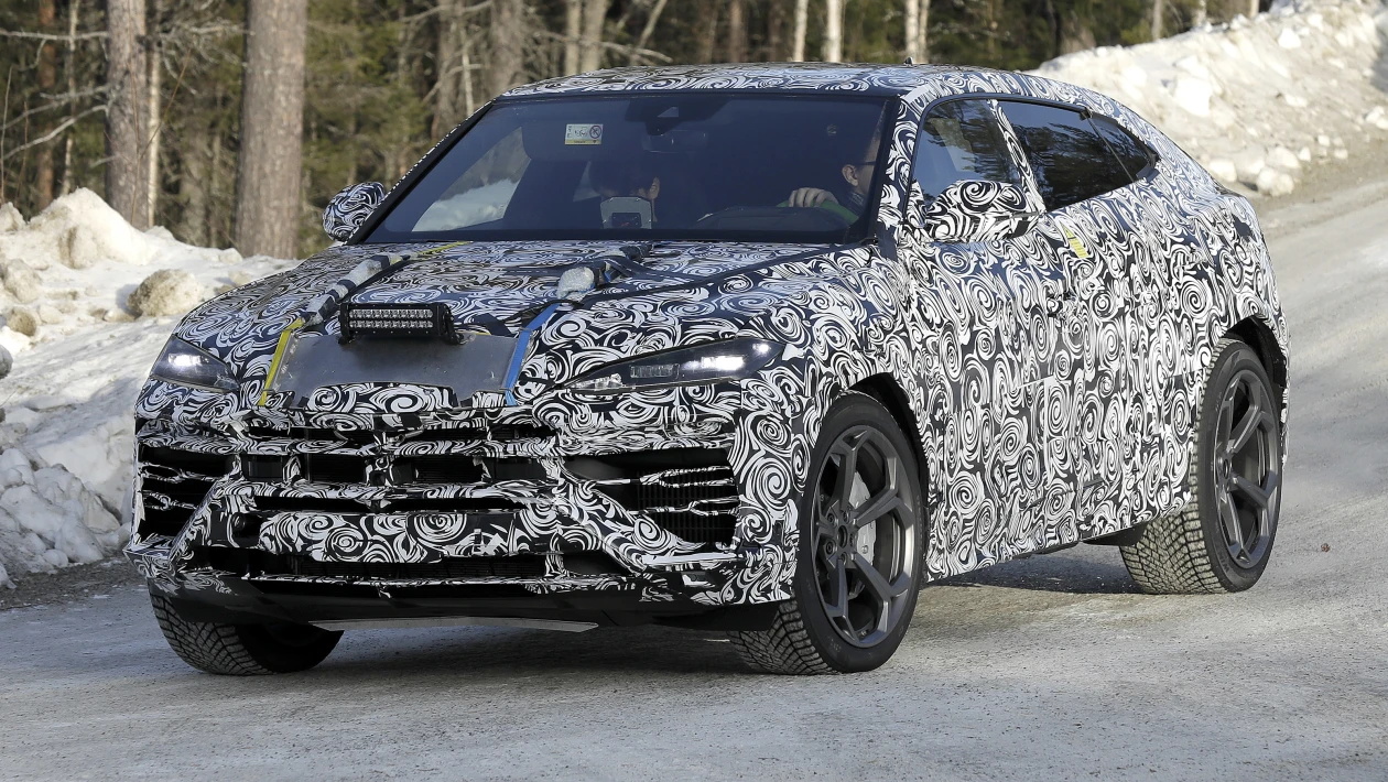 兰博基尼准备采用电动 V8 的新型 Urus 混合动力车 