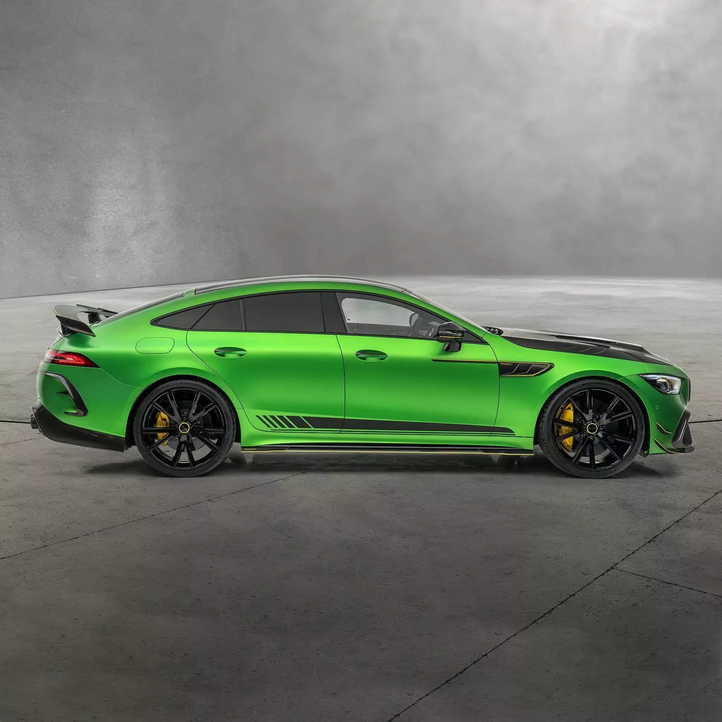 Mansory版奔驰 AMG GT 63 SE 亮相 性能提升