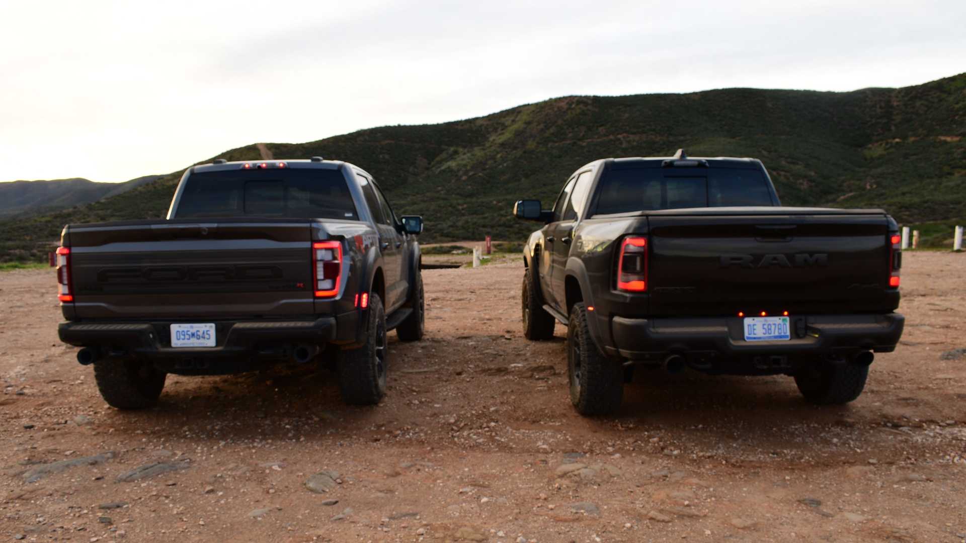 2023 福特 F-150 猛禽 R VS 2022 Ram 1500 TRX