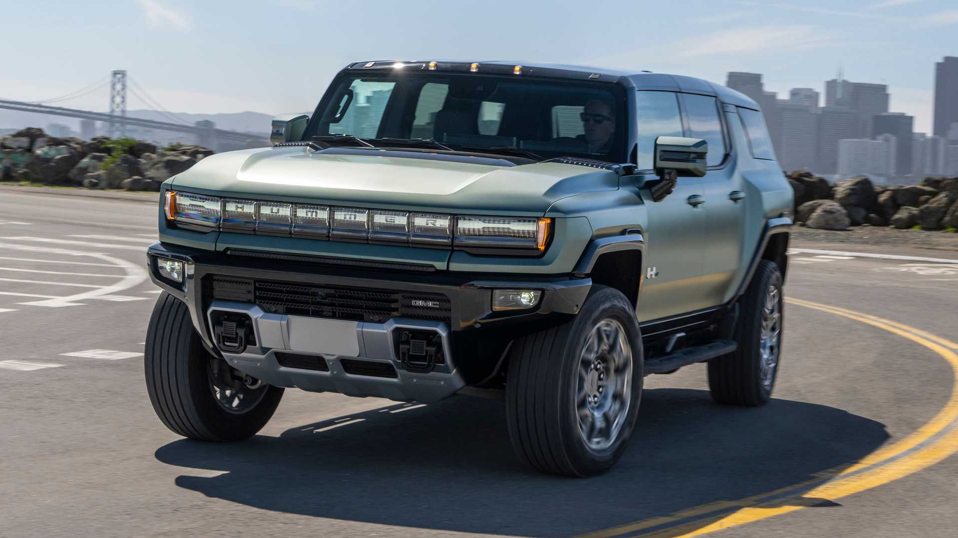 GMC Hummer EV 3X Trim 公布，预计续航里程可达355英里