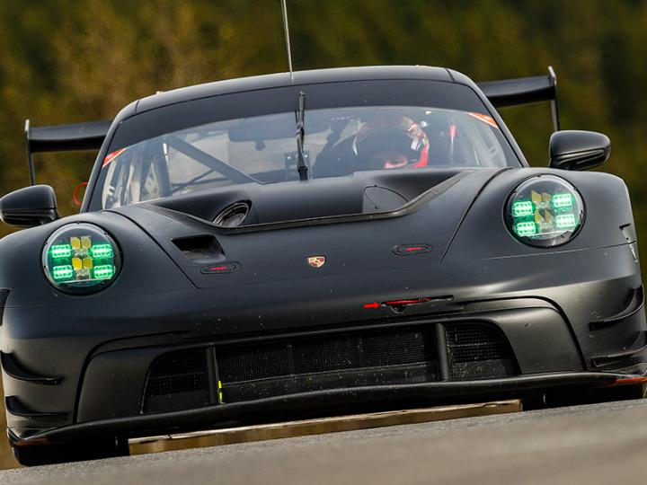 保时捷 992 代 911 GT3 R 赛车